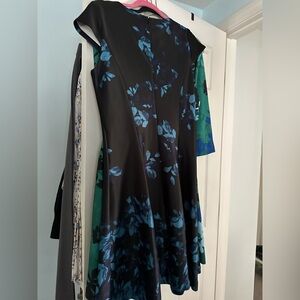 Women blue floral sleeveless dress size14